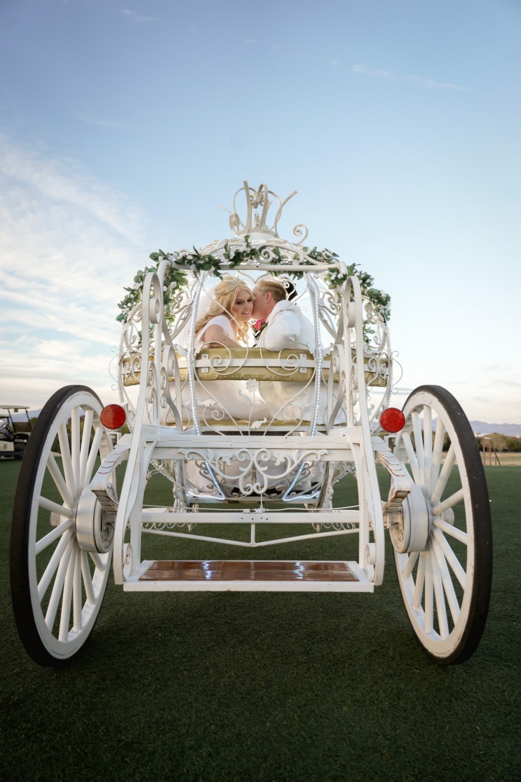 Las Vegas Fairytale Wedding at TPC with horse and carriage