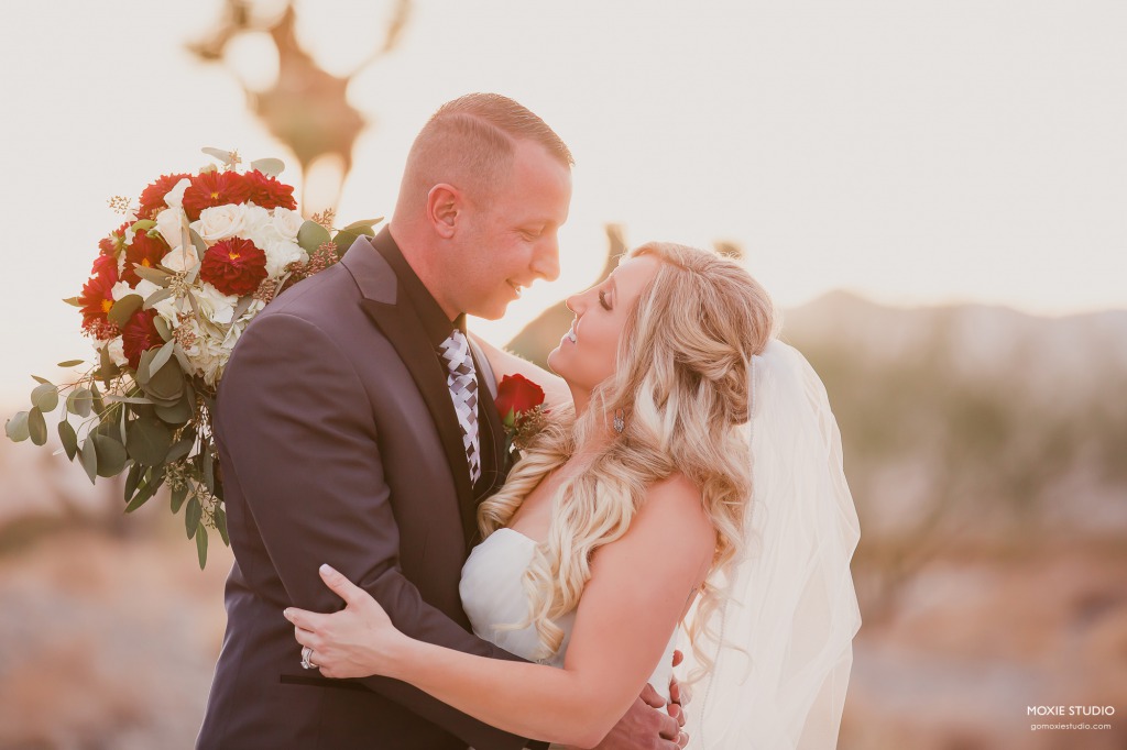 Burgundy wedding at Paiute 